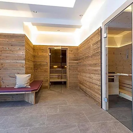 Ξενοδοχείο με διαμερίσματα Ofentuerl Alpine Living