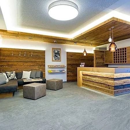 Ofentuerl Alpine Living Ξενοδοχείο με διαμερίσματα Φλαχάου