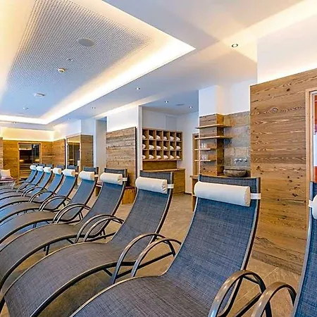 Ξενοδοχείο με διαμερίσματα Ofentuerl Alpine Living