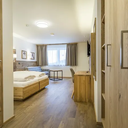 Ofentuerl Alpine Living Ξενοδοχείο με διαμερίσματα