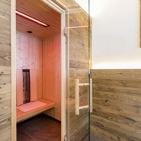 Ofentuerl Alpine Living Aparthotel Flachau