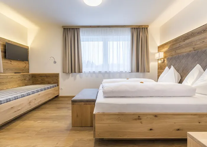 Ofentuerl Alpine Living Aparthotel 4*