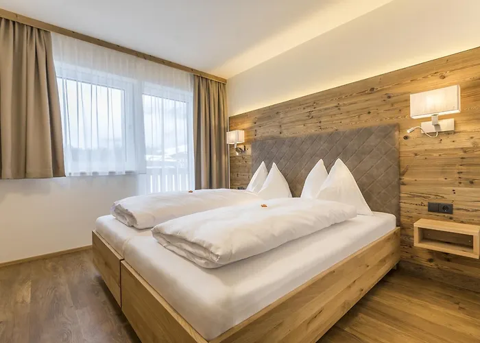 Aparthotel Ofentuerl Alpine Living Flachau