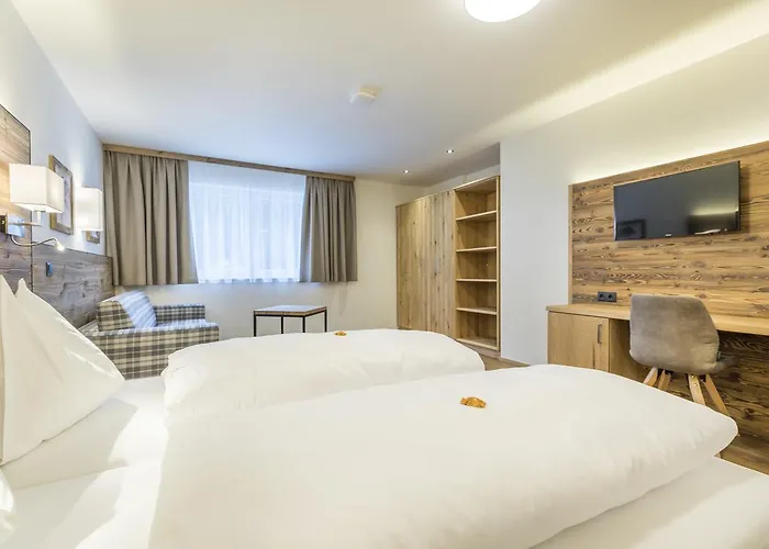 Ofentuerl Alpine Living Aparthotel 4*