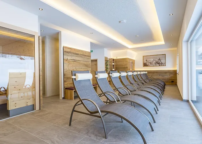 أوفنتورل ألبين ليفنغ شقة فندقية 4*