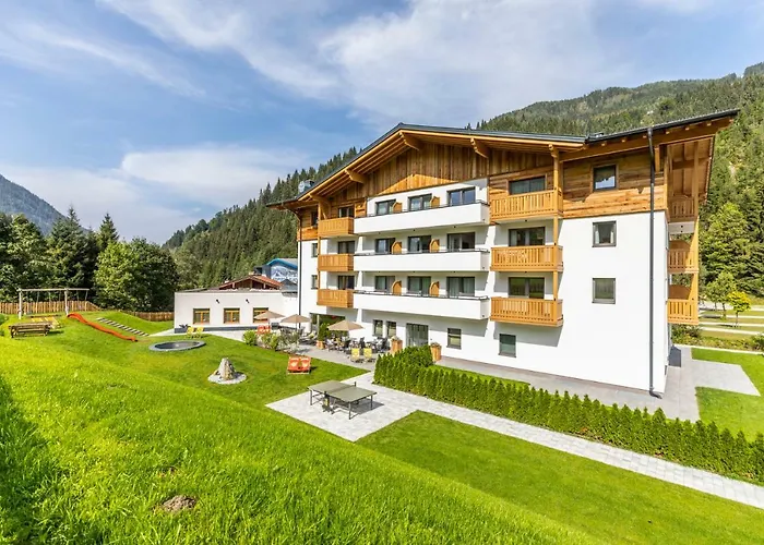 Ofentuerl Alpine Living 4* Flachau